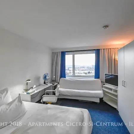 Lägenhet Apartments-cicero-si-centrum *